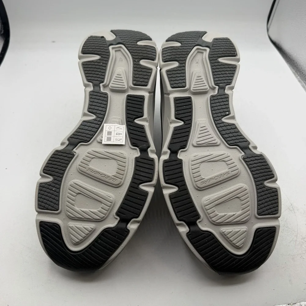 Skechers lux walker